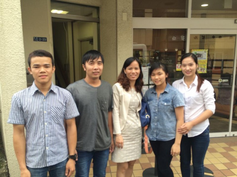 HARUKA THĂM HỌC SINH TẠI NHẬT BẢN